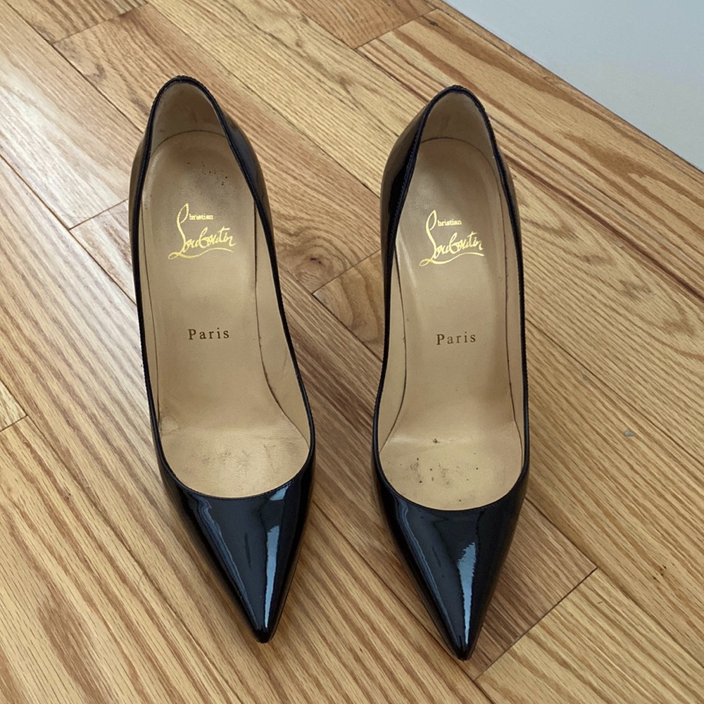 So Kate Christian Louboutin Pumps in Black Patent